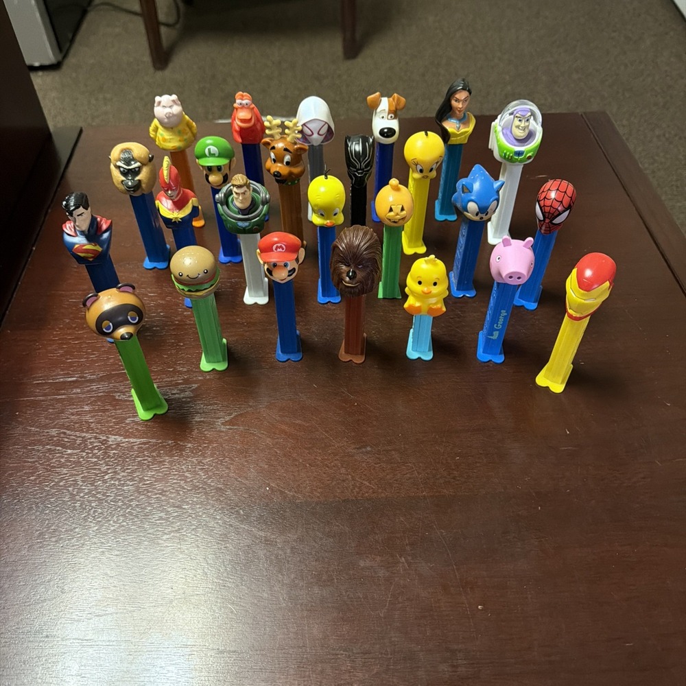 Lot of 25 PEZ Dispensers.